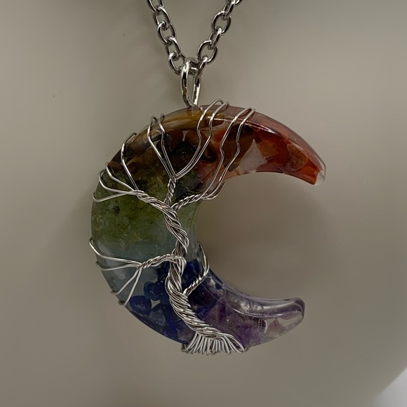 Moon wrap necklace - Picture 3 of 4